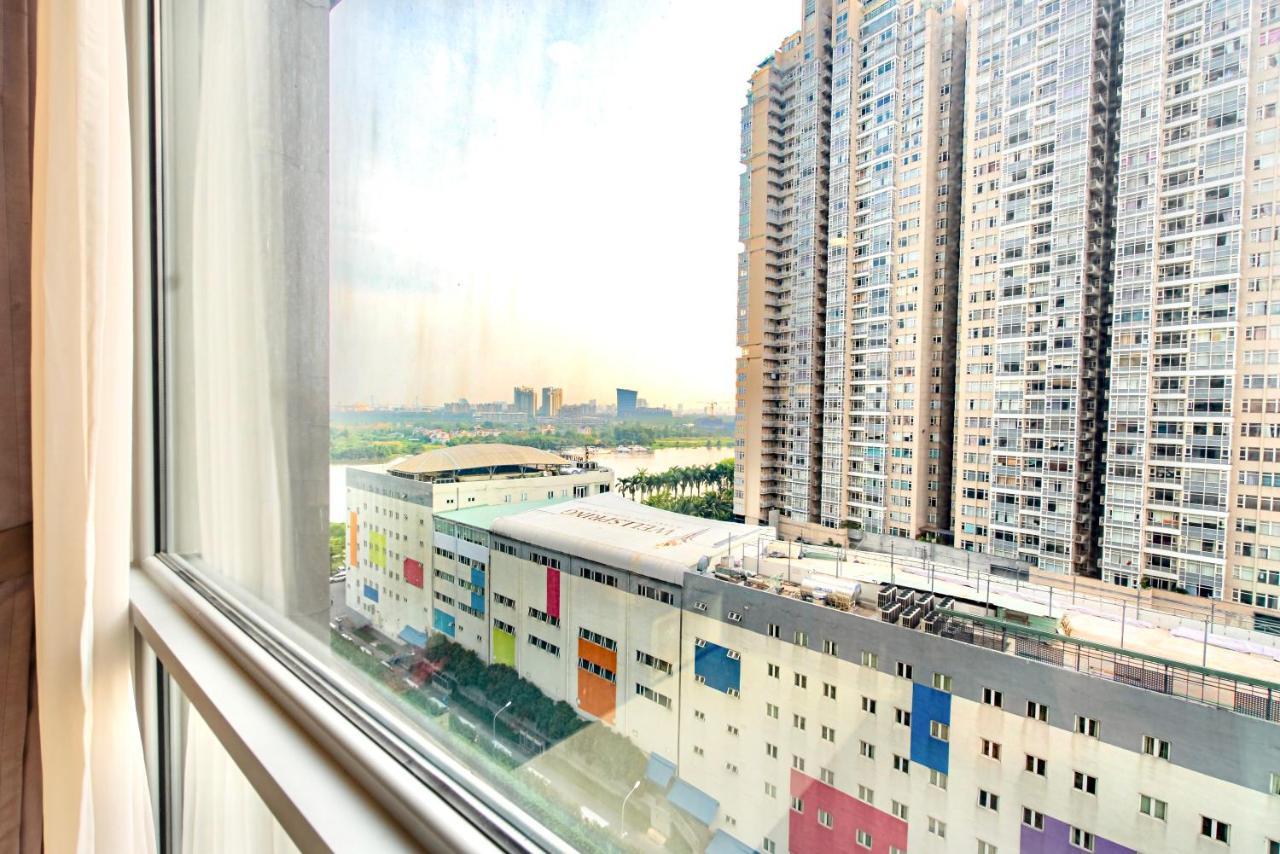 Moxy Hcmc Aparts - Vinhomes Central Park, Ice Rink Хошимин Экстерьер фото